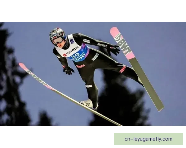 冬奥男选手玻尿酸增大引发热议